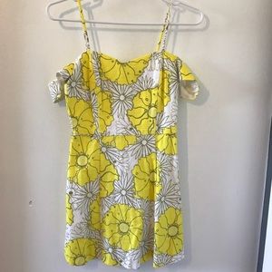 Topshop Off-shoulder Dress. Size 0P
